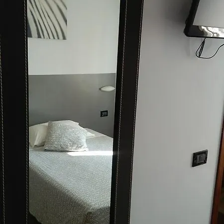 La Quercia Con Ristorante Hotel